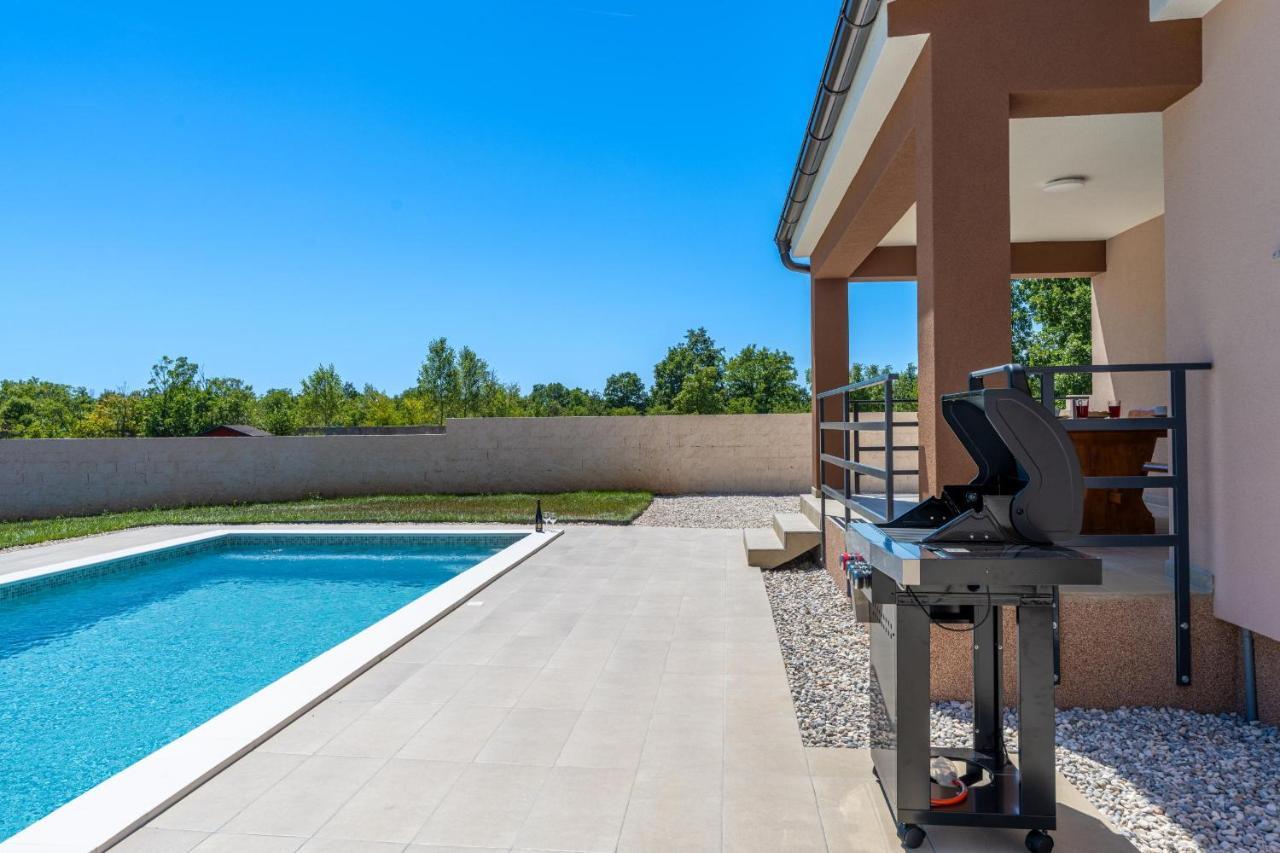 Villa Stocozzi Svetvincenat Luaran gambar